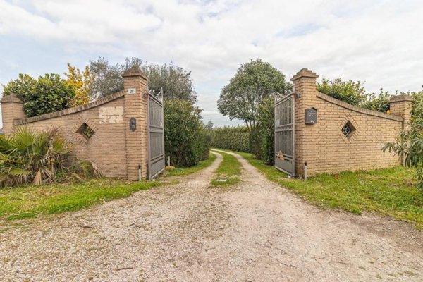 casa indipendente in vendita a Coriano in zona Ospedaletto