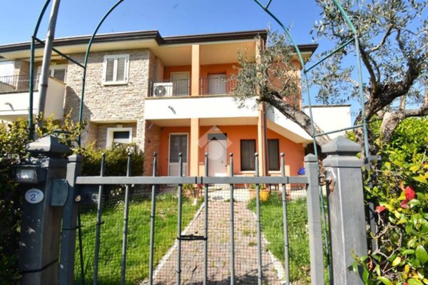 appartamento in vendita a Coriano in zona Cerasolo