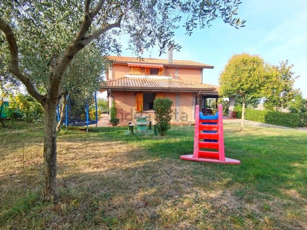 appartamento in vendita a Coriano in zona Cerasolo