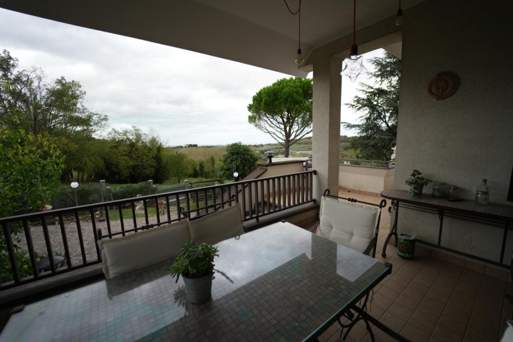 casa indipendente in vendita a Coriano in zona Cerasolo