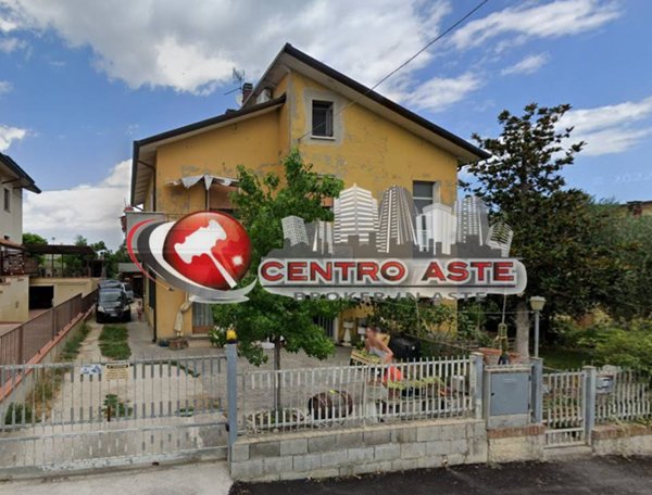 casa indipendente in vendita a Coriano in zona Ospedaletto