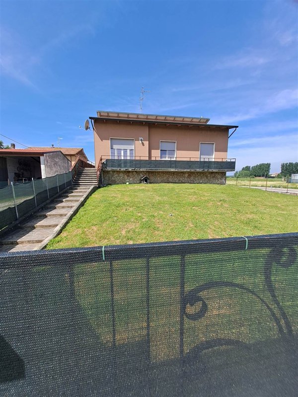 casa indipendente in vendita a Coriano
