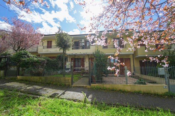 casa indipendente in vendita a Coriano in zona Cerasolo