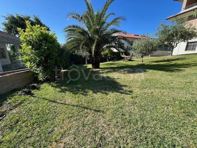 casa indipendente in vendita a Coriano in zona Cerasolo