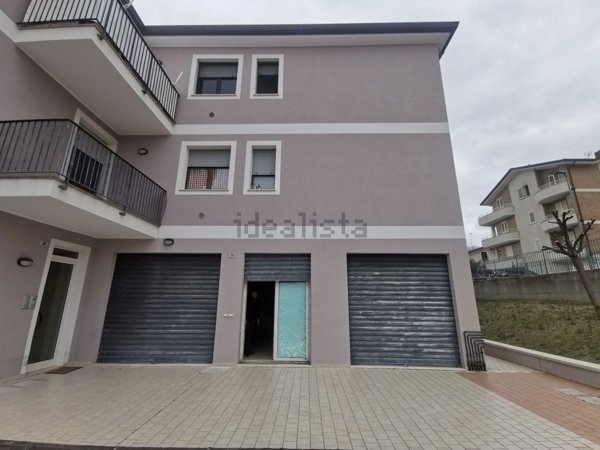 negozio in vendita a Coriano