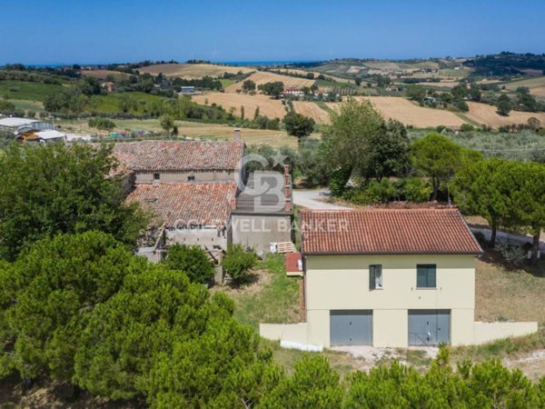 casa indipendente in vendita a Coriano