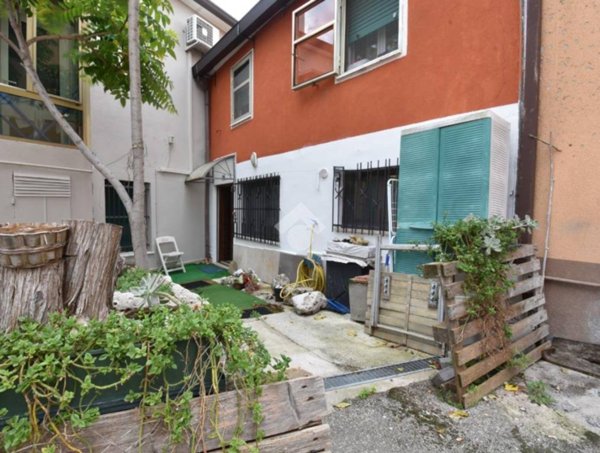 casa indipendente in vendita a Coriano