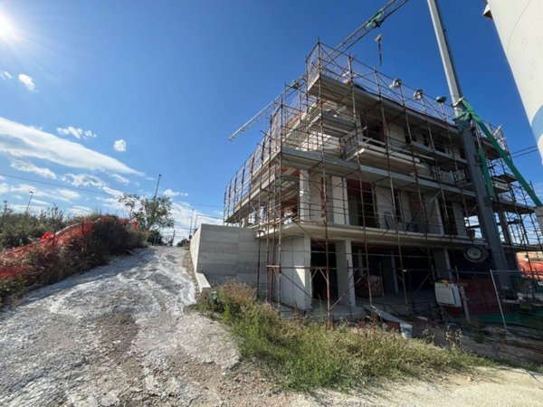 casa indipendente in vendita a Coriano