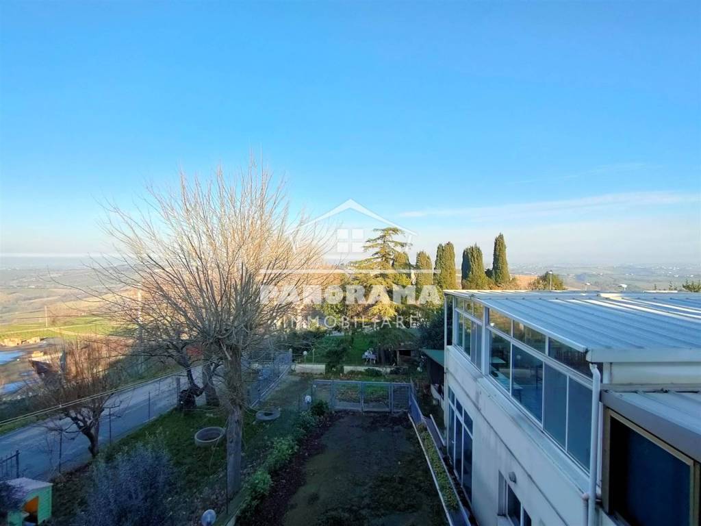 negozio in vendita a Coriano in zona Mulazzano