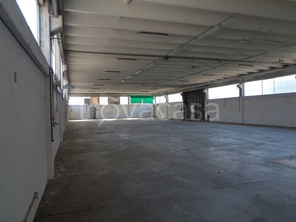 ufficio in vendita a Coriano in zona Cerasolo