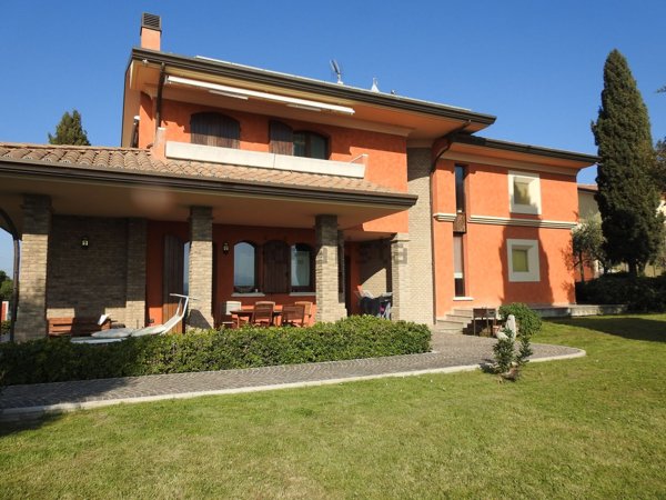 casa indipendente in vendita a Coriano