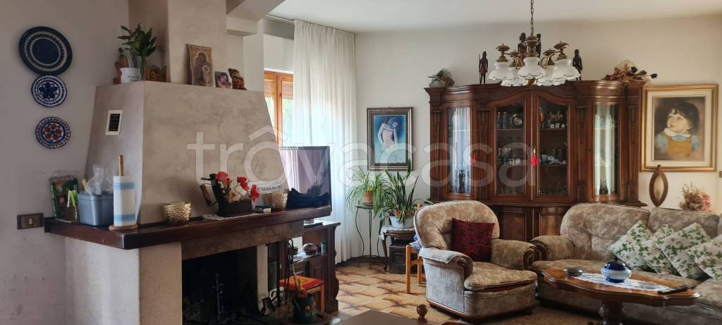 appartamento in vendita a Coriano in zona Sant'Andrea in Besanigo