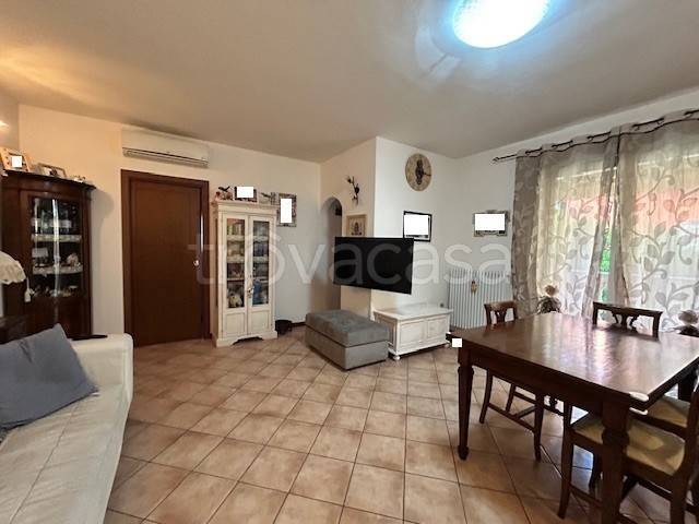 appartamento in vendita a Coriano in zona Cerasolo