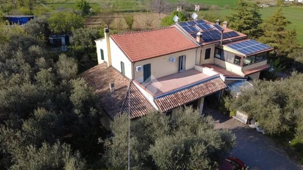 casa indipendente in vendita a Coriano in zona Ospedaletto