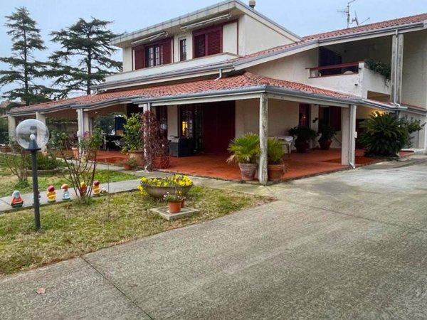 casa indipendente in vendita a Coriano