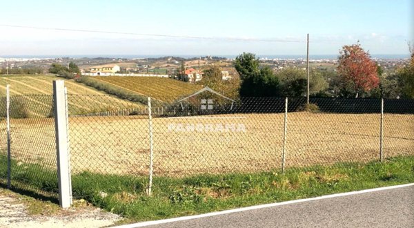 ufficio in vendita a Coriano in zona Ospedaletto