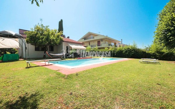 casa indipendente in vendita a Coriano