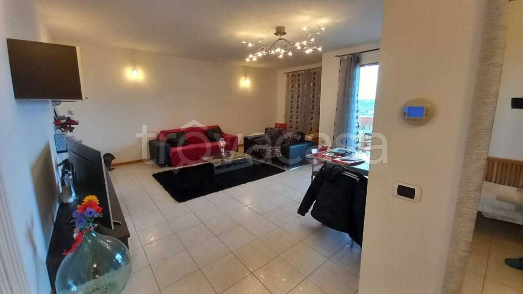 appartamento in vendita a Coriano in zona Cerasolo