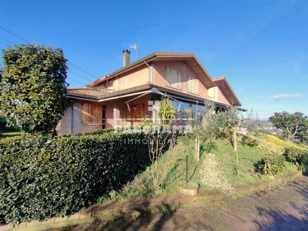 casa indipendente in vendita a Coriano in zona Cerasolo