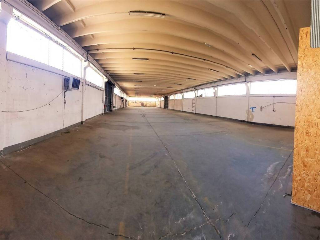 locale commerciale in vendita a Coriano in zona Cerasolo