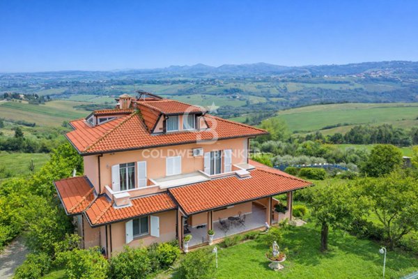 casa indipendente in vendita a Coriano in zona Mulazzano