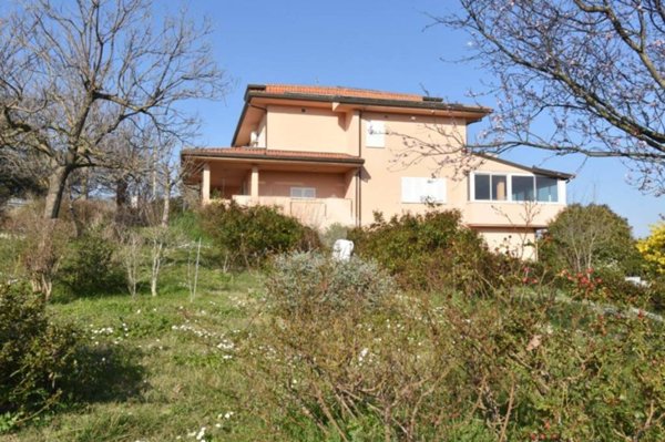casa indipendente in vendita a Coriano in zona Mulazzano