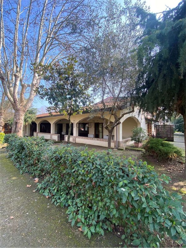 casa indipendente in vendita a Coriano in zona Sant'Andrea in Besanigo