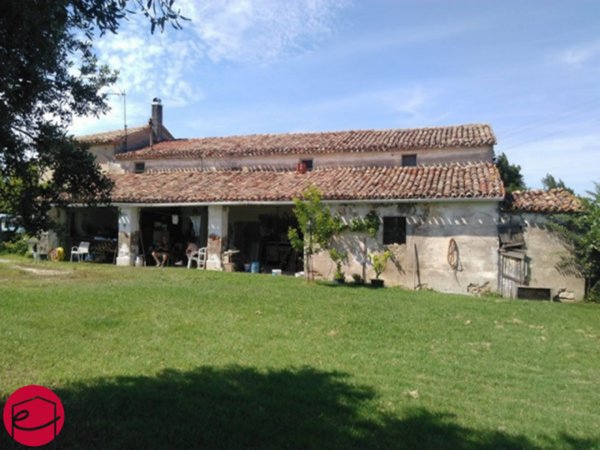 casale in vendita a Coriano