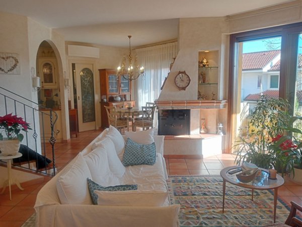 casa indipendente in vendita a Coriano