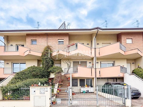 casa indipendente in vendita a Coriano