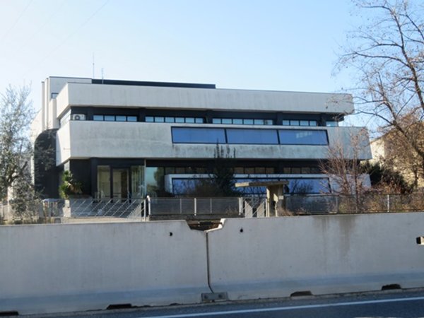 negozio in vendita a Coriano in zona Cerasolo