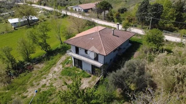 casa indipendente in vendita a Coriano in zona Mulazzano