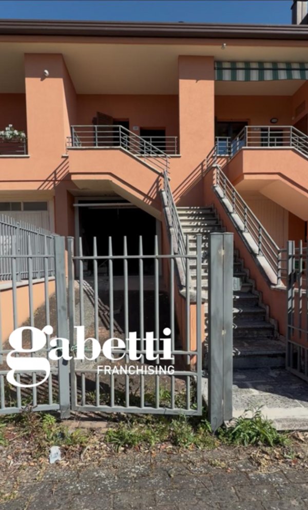 casa indipendente in vendita a Coriano in zona Cerasolo
