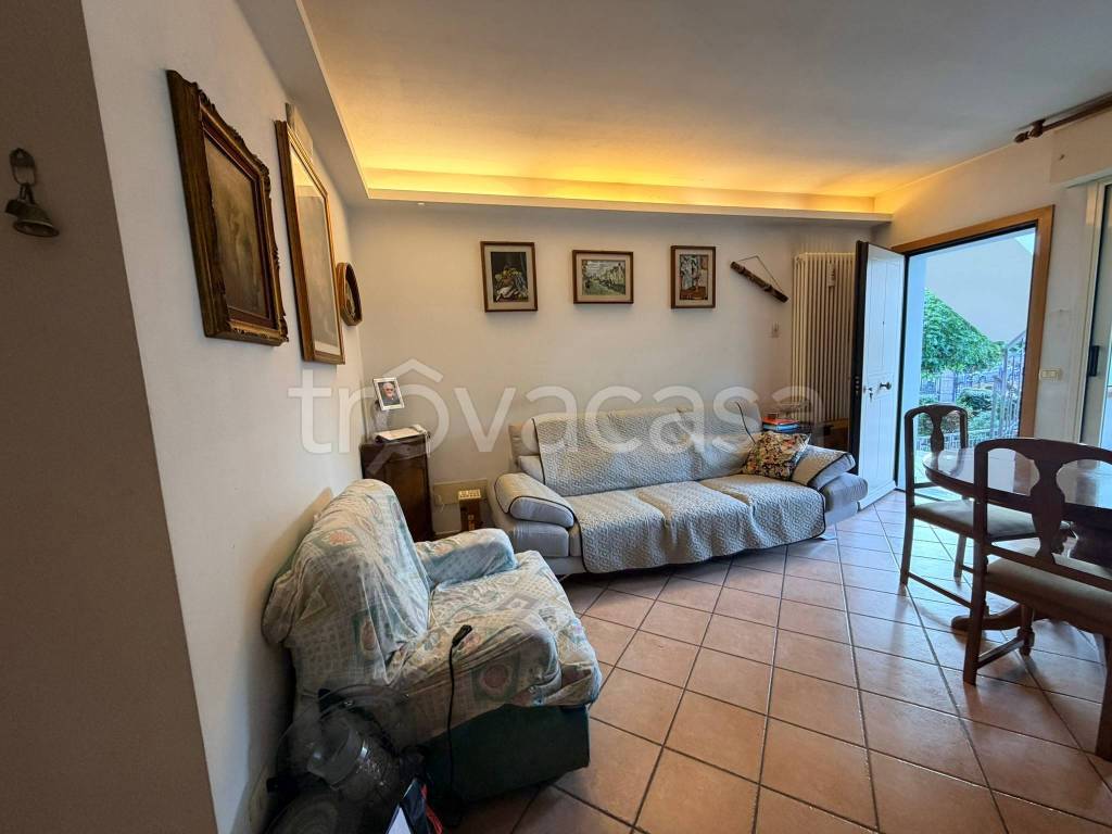 appartamento in vendita a Coriano in zona Sant'Andrea in Besanigo