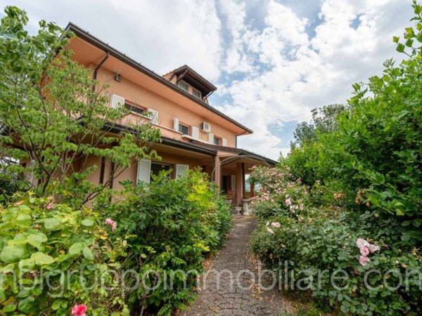 casa indipendente in vendita a Coriano in zona Mulazzano