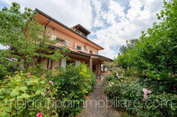 casa indipendente in vendita a Coriano in zona Mulazzano