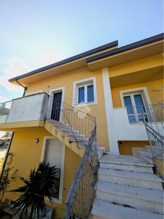 appartamento in vendita a Coriano in zona Cerasolo