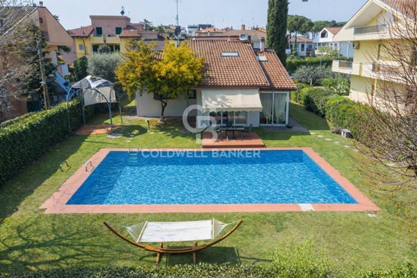 casa indipendente in vendita a Coriano in zona Sant'Andrea in Besanigo