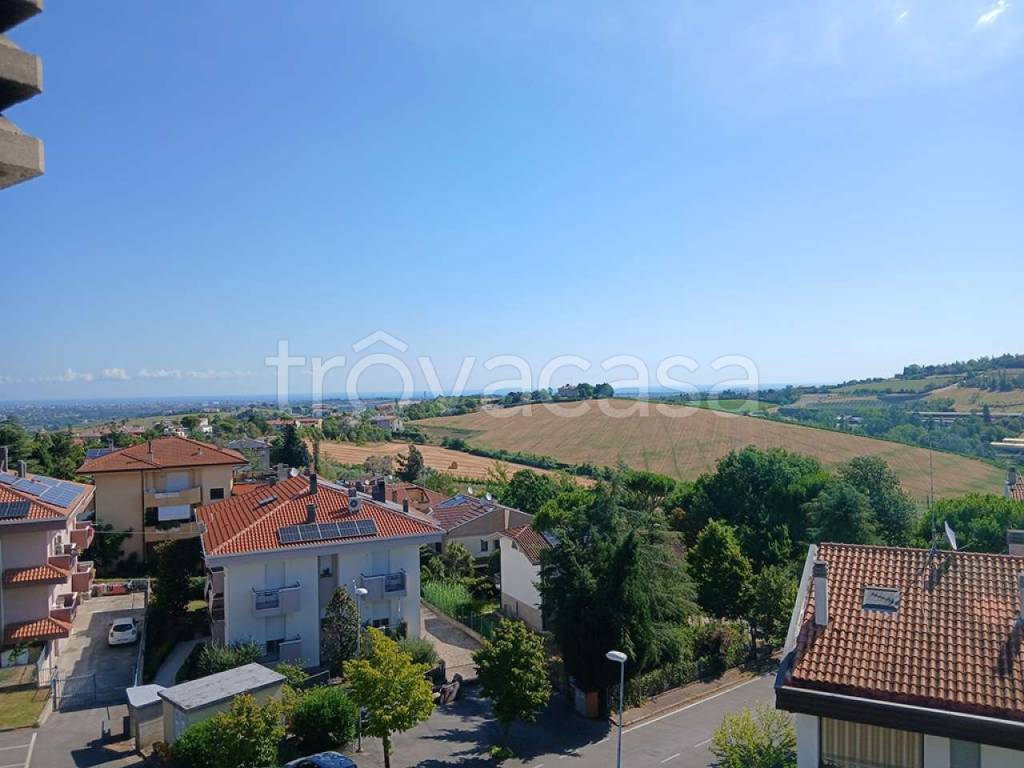 appartamento in vendita a Coriano in zona Cerasolo