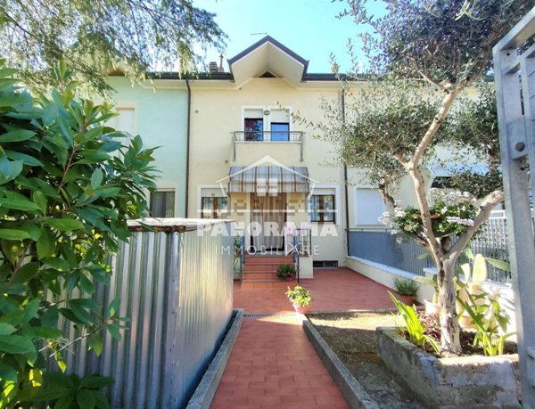 casa indipendente in vendita a Coriano
