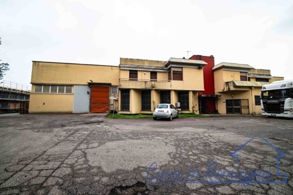 locale commerciale in vendita a Coriano in zona Cerasolo