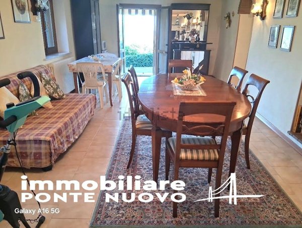 casa indipendente in vendita a Gemmano