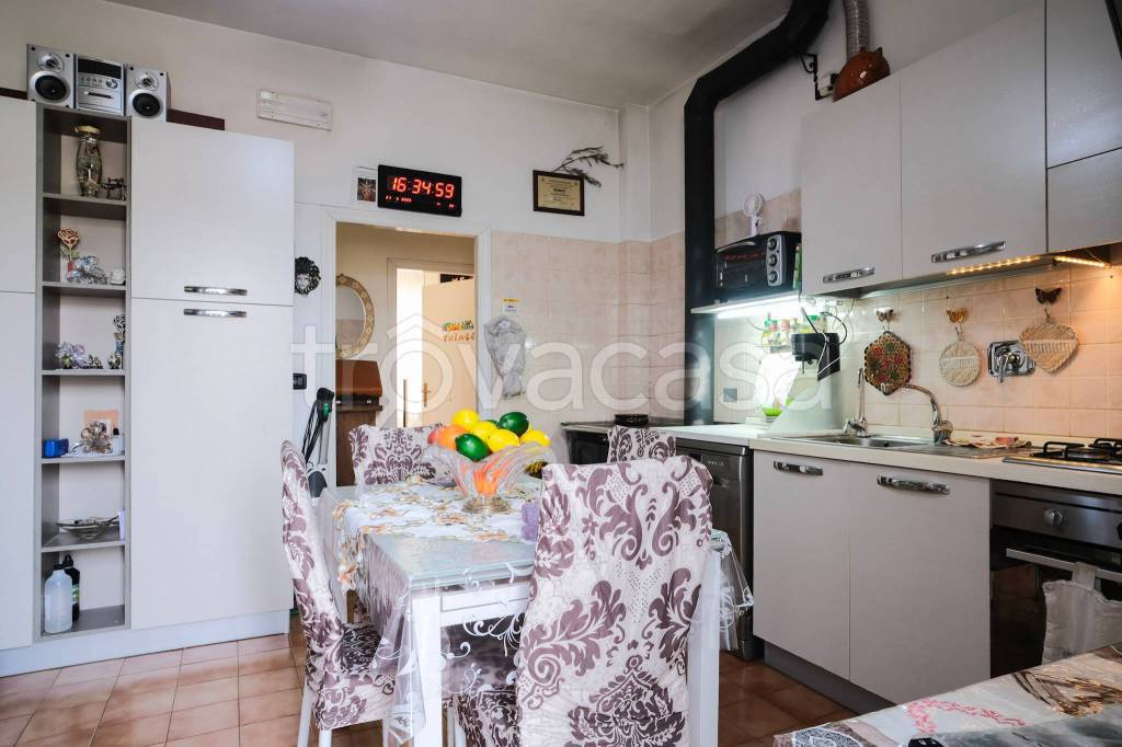 appartamento in vendita a Gemmano in zona Zollara
