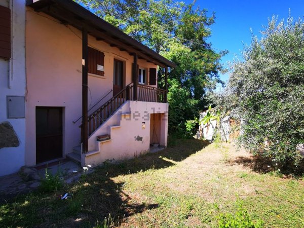 pentavano in vendita a Gemmano