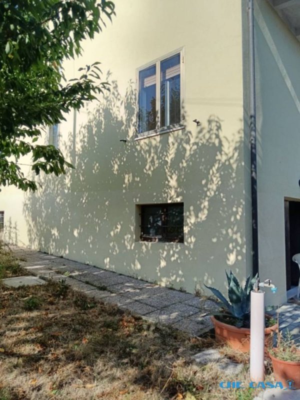 casa indipendente in vendita a Gemmano in zona Villa.