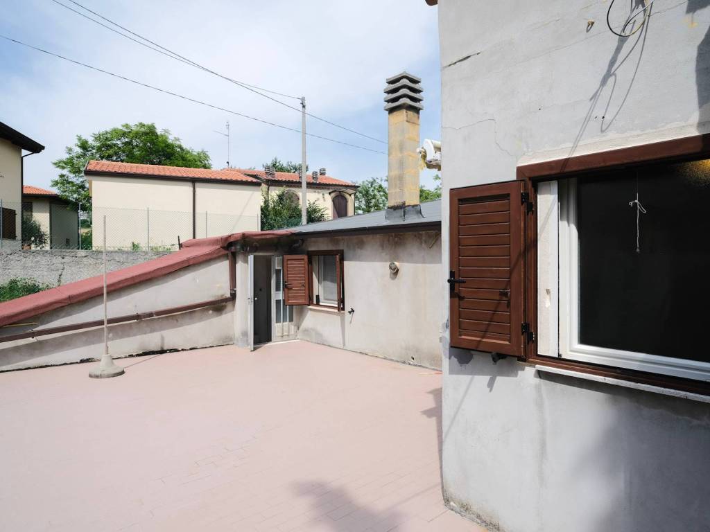 casa indipendente in vendita a Gemmano