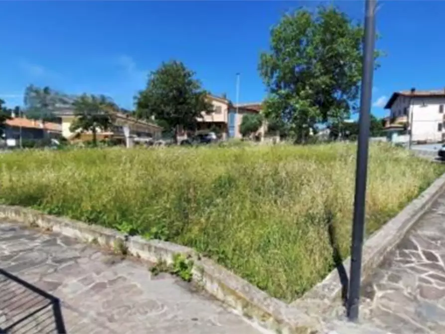 casa indipendente in vendita a Gemmano in zona Villa.