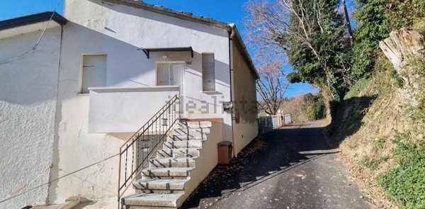 appartamento in vendita a Gemmano