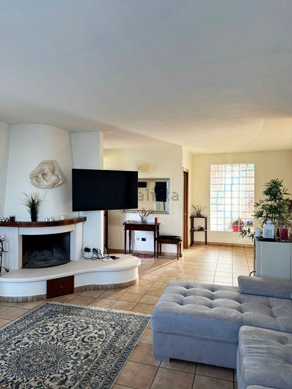 casa indipendente in vendita a Gemmano