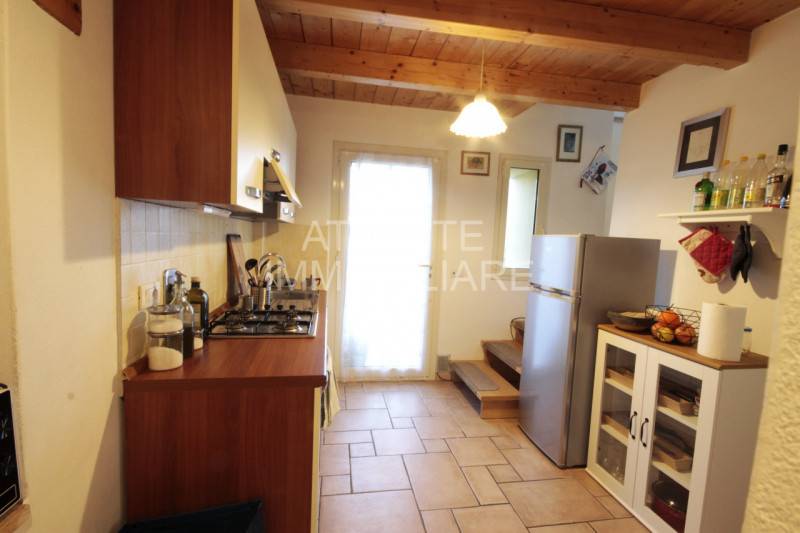 casa indipendente in vendita a Misano Adriatico in zona Misano Monte